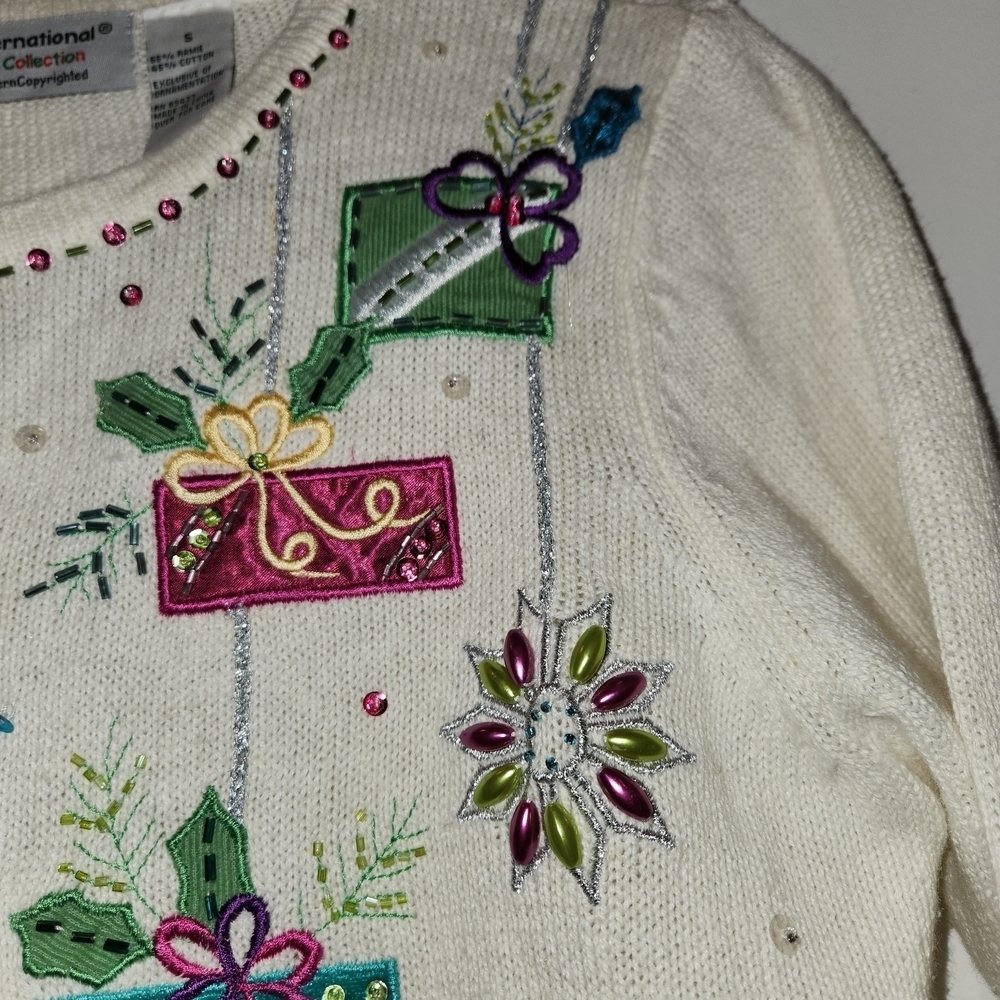 Vintage Tiara International Beaded Holiday Christmas Cardigan Sweater Size S - Picture 6 of 16